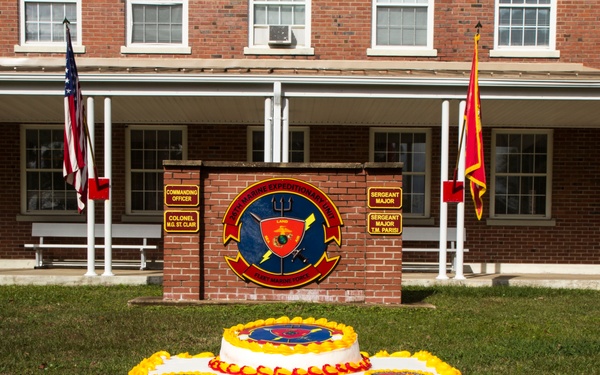26th MEU cake-cutting ceremony