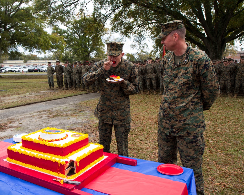 26th MEU cake-cutting ceremony