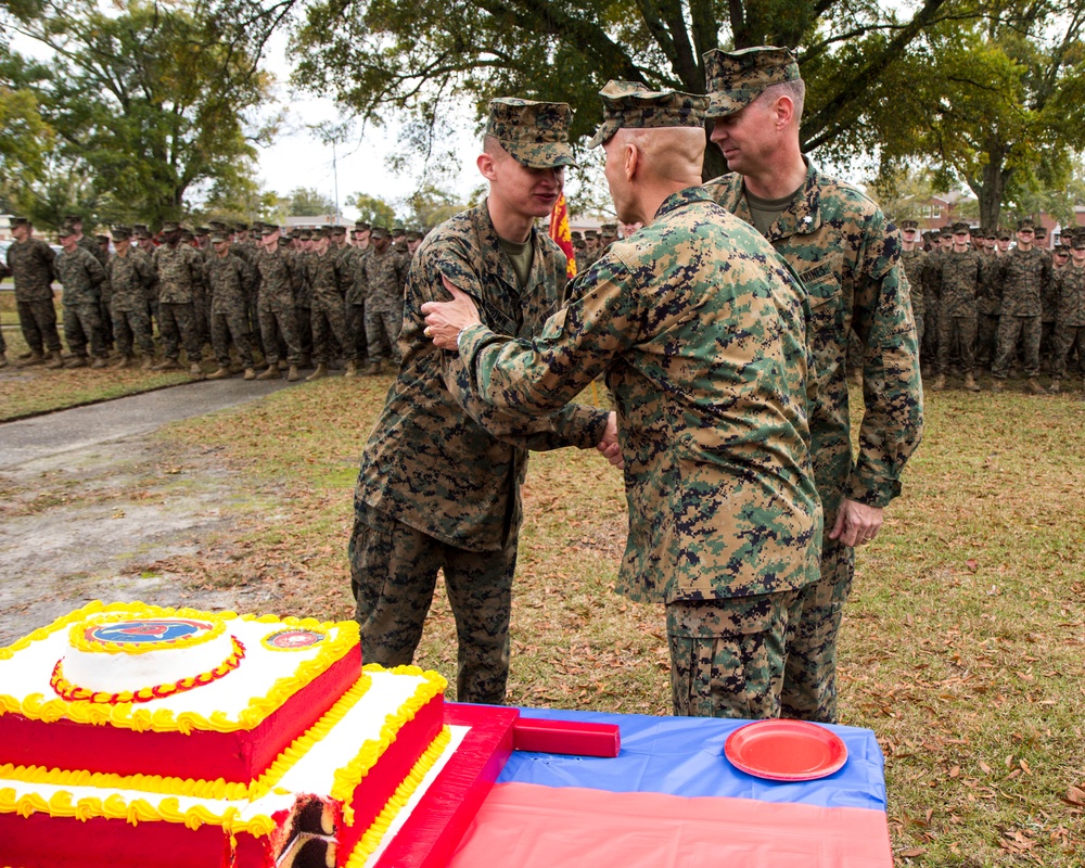 26th MEU cake-cutting ceremony
