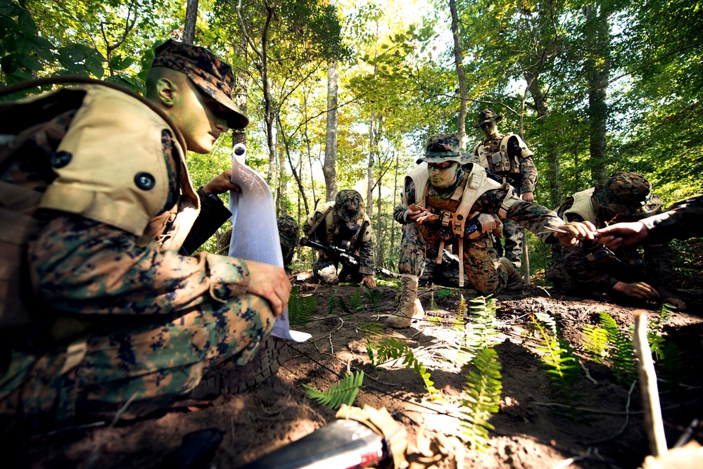 Female Marine infantry students tackle patrol week