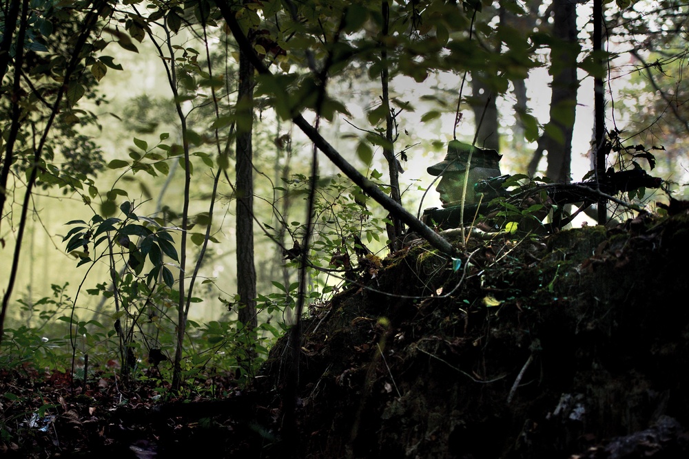 Female Marine infantry students tackle patrol week