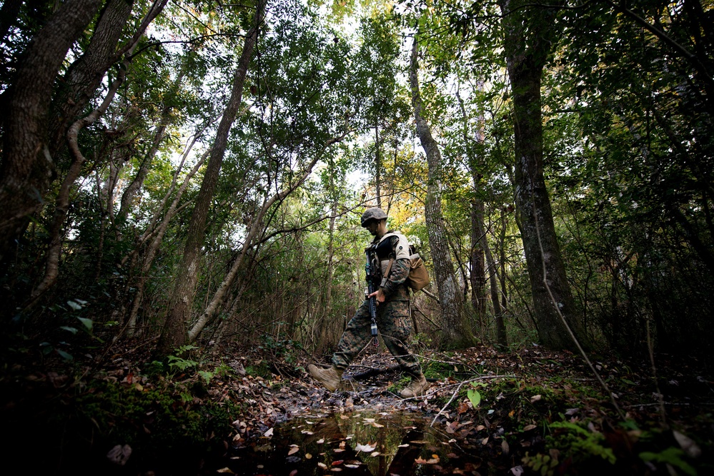 Female Marine infantry students tackle patrol week