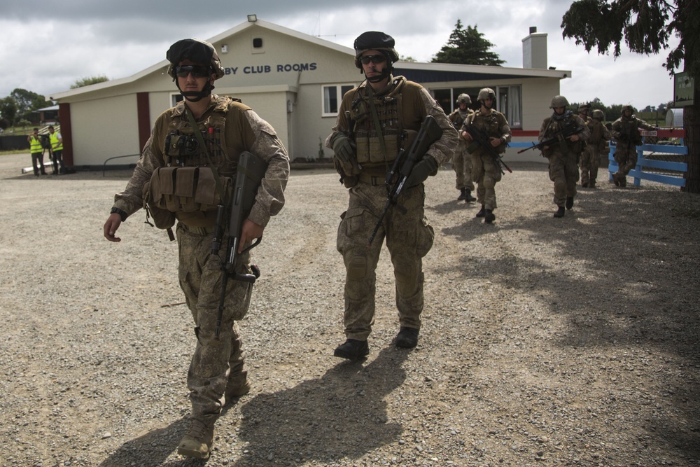 Troops from US, NZ, France conduct convoy operations during Southern Katipo