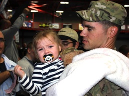 Big Red One soldier’s return home in time for the holidays
