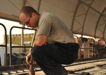 379th ELRS Airmen move the mission