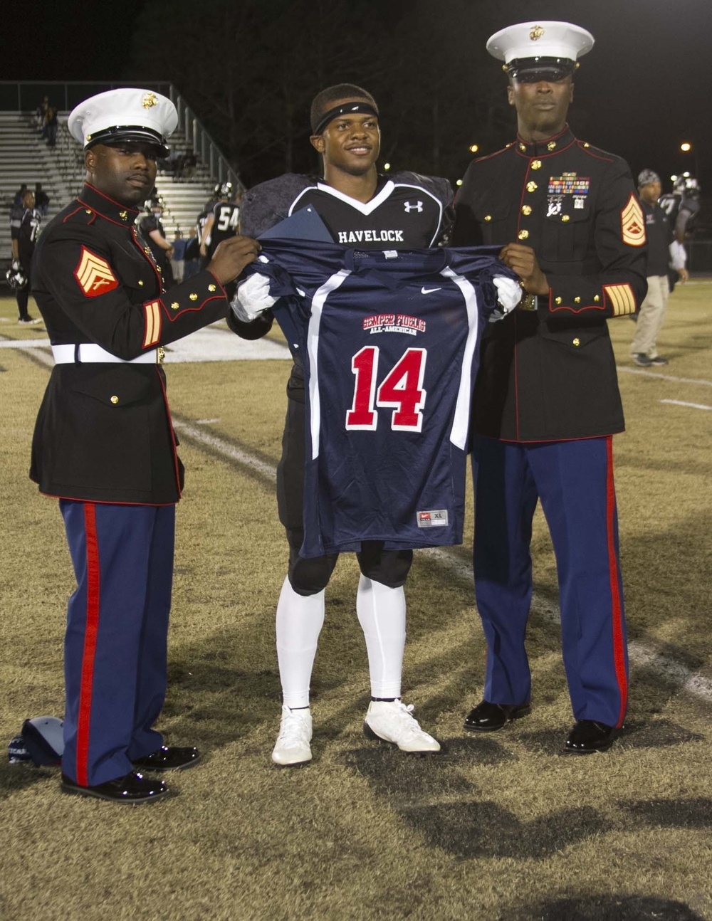 Derrell Scott Semper Fi All-American Bowl jersey presentation