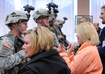 Spartans invite Alaskan leaders to JBER for a 'Paratrooper Experience'