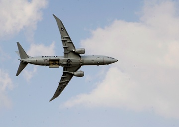 DOD supports 2013 Dubai Airshow