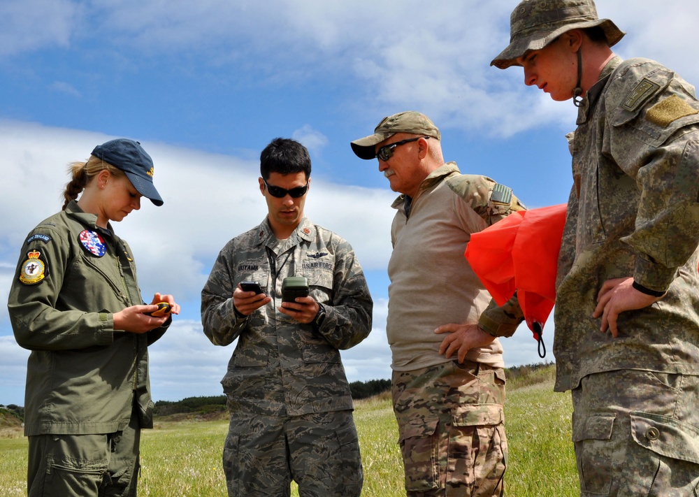 New Zealand, US drop zone officers expand combined capabilities