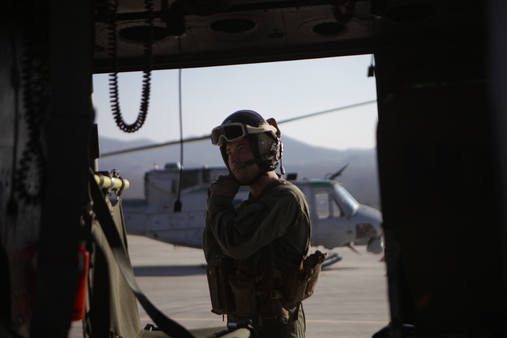 Aviation Marines support MARSOC at Exercise Raven 14-01