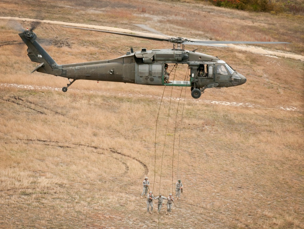 Air assault rappelling