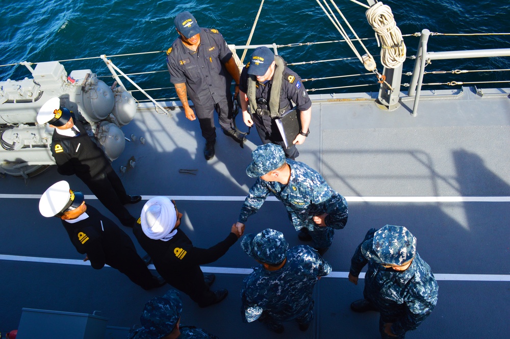 US Navy sailors share ship-boarding tactics with international navies