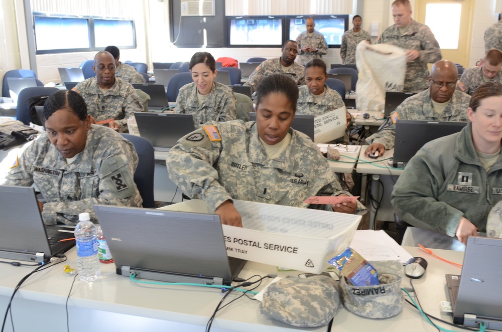 Human Resource Specialists participate in Silver Scimitar exercise