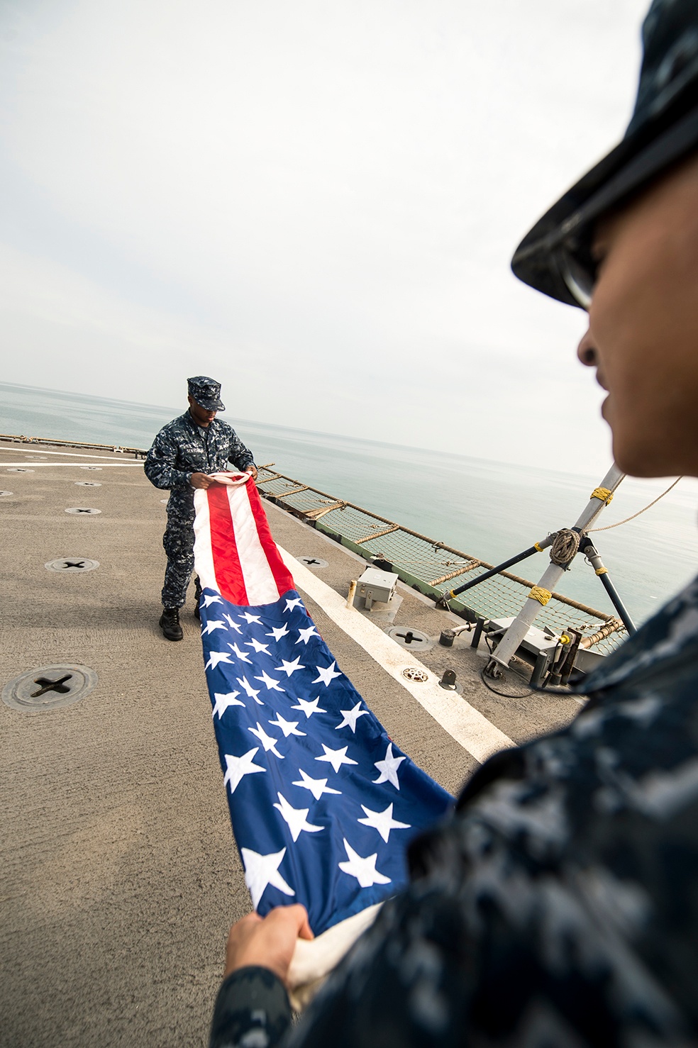 Flag folding