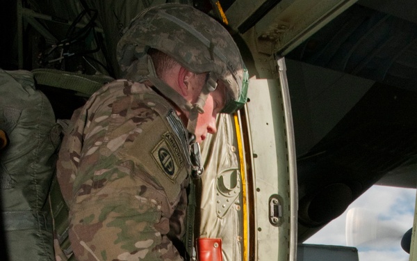 Airborne reenlistment