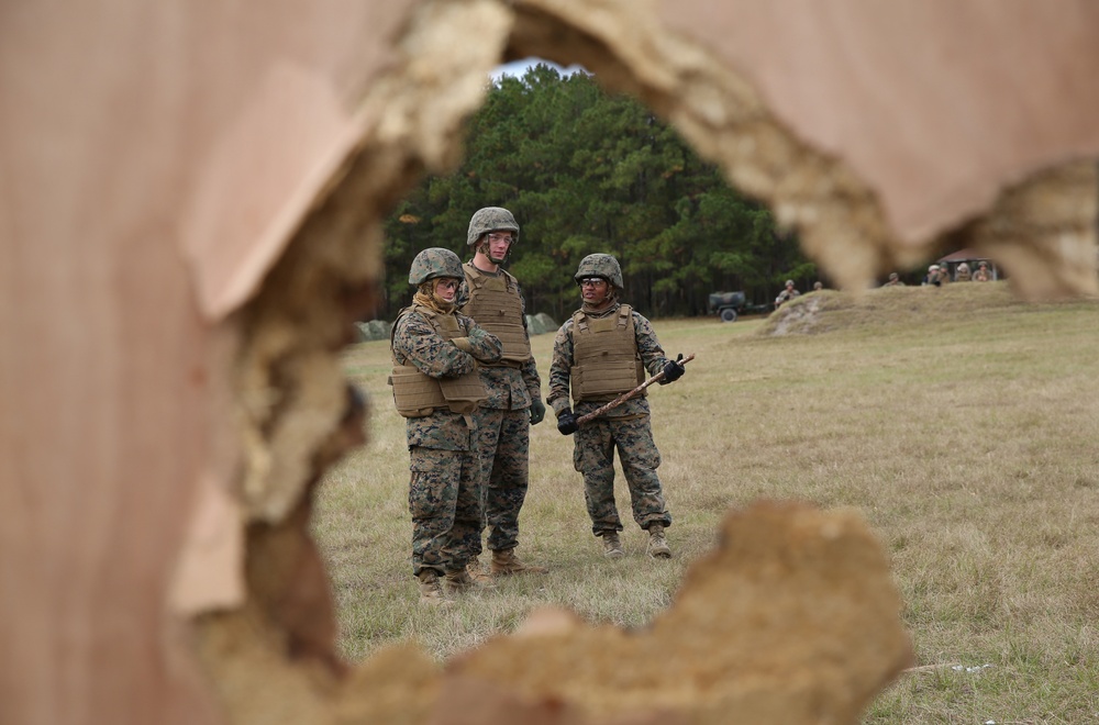 Bridge Co. Marines conduct demolitions to build experience