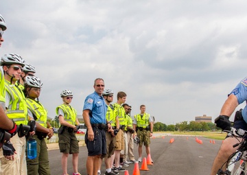 Metropolitan Police recruits trained at Joint Base