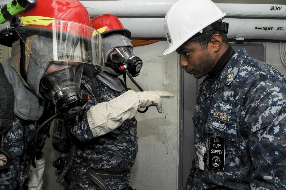 USS Abraham Lincoln operations