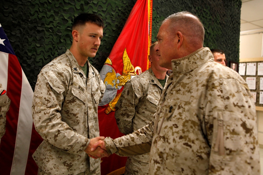 MGen Fox and SgtMaj VanOostrom; II MEF Visit with 2nd MAW (FWD)