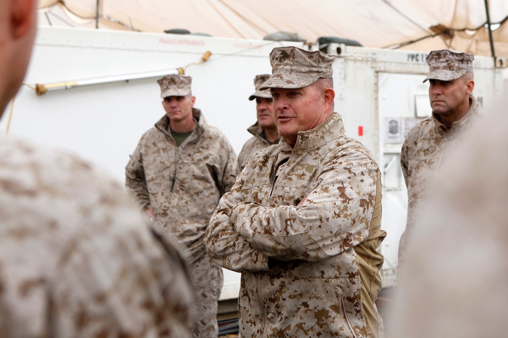 MGen Fox and SgtMaj VanOostrom; II MEF Visit with 2nd MAW (FWD)