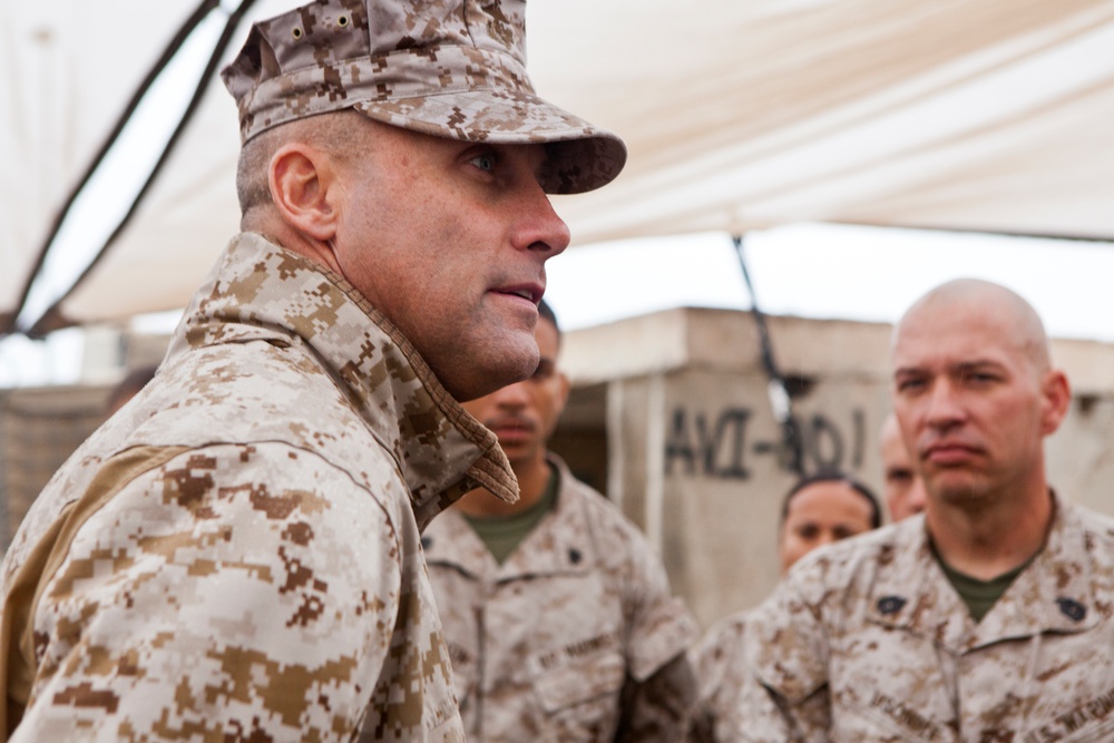 MGen Fox and SgtMaj VanOostrom; II MEF Visit with 2nd MAW (FWD)