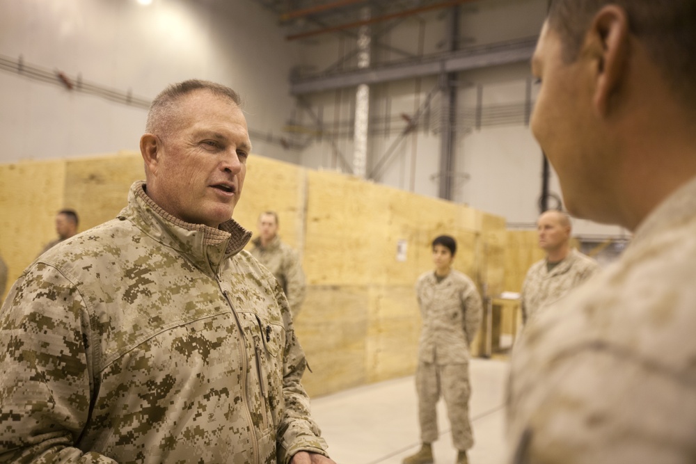 MGen Fox and SgtMaj VanOostrom; II MEF Visit with 2nd MAW (FWD)