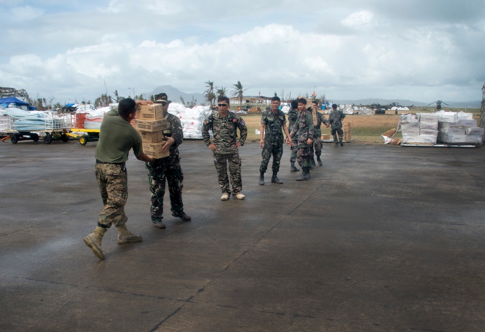 Operation Damayan, Typhoon Haiyan/Yolanda