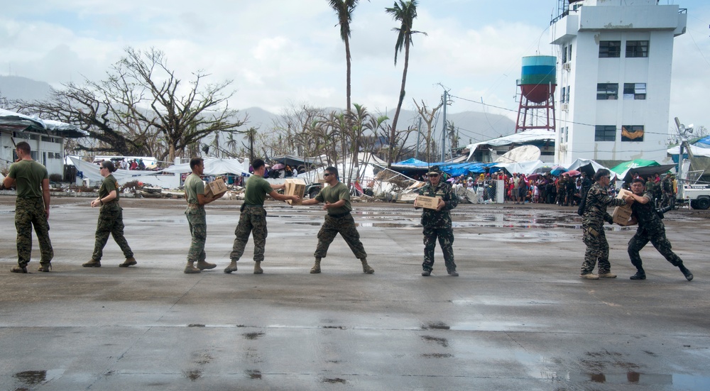 Operation Damayan, Typhoon Haiyan/Yolanda