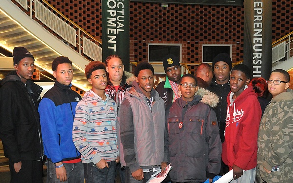 Soldiers partner up with Steve Harvey to mentor Chicago youth