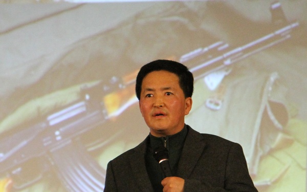 NK defector’s lively witness wakes up soldiers