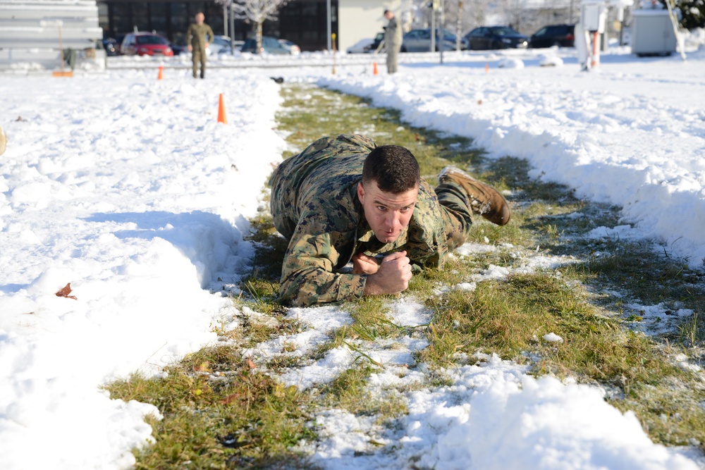 Marines perform &quot;maneuver under fire&quot; for CFT