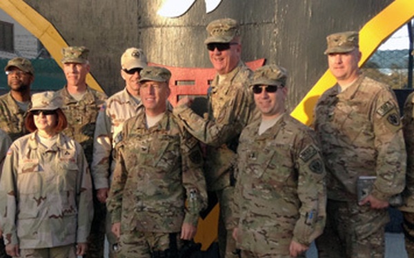 DLA general visits customers, employees in Afghanistan, Kuwait
