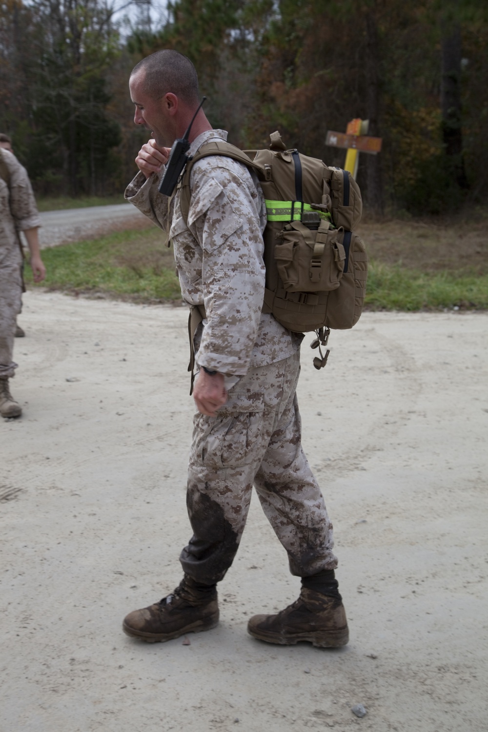 SOI-E Marines perform in a squad competition