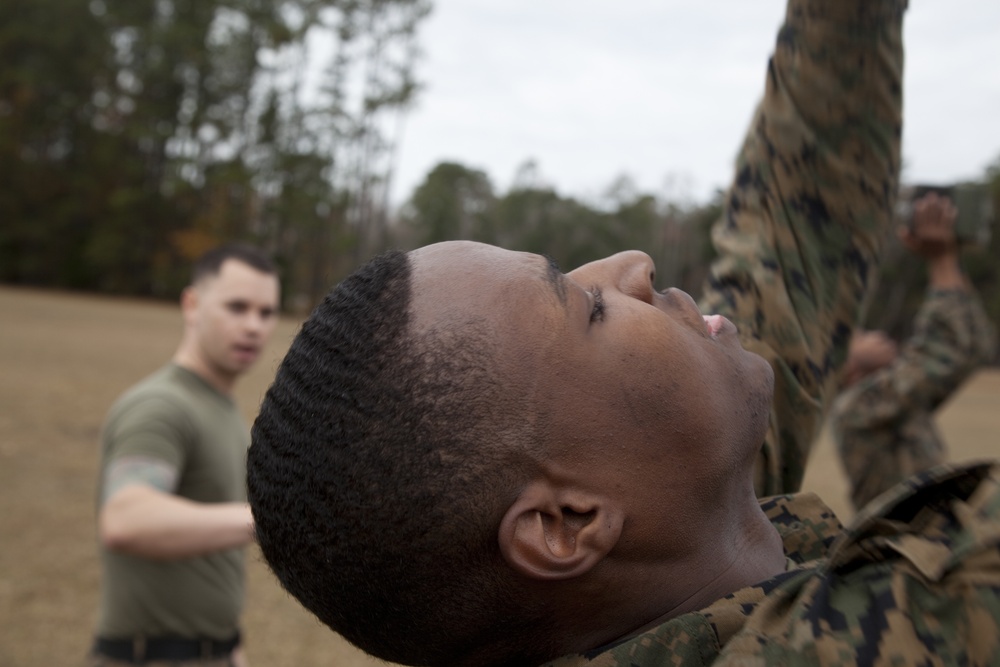 SOI-E Marines perform in a squad competition