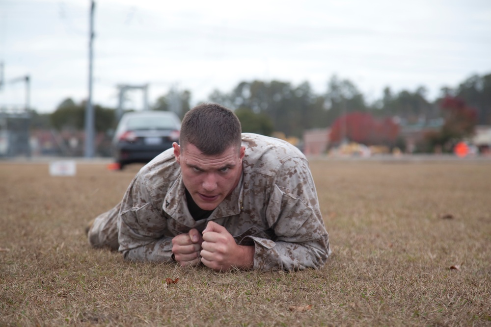 SOI-E Marines perform in a squad competition