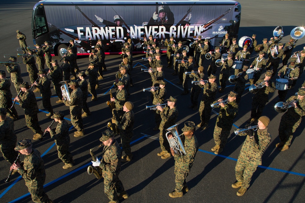 Marines prepare for Macy’s Thanksgiving Day Parade