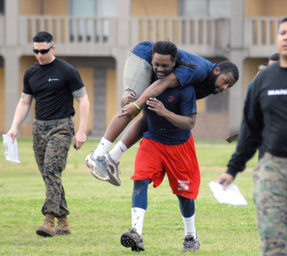 Marines train Southern University Football Players