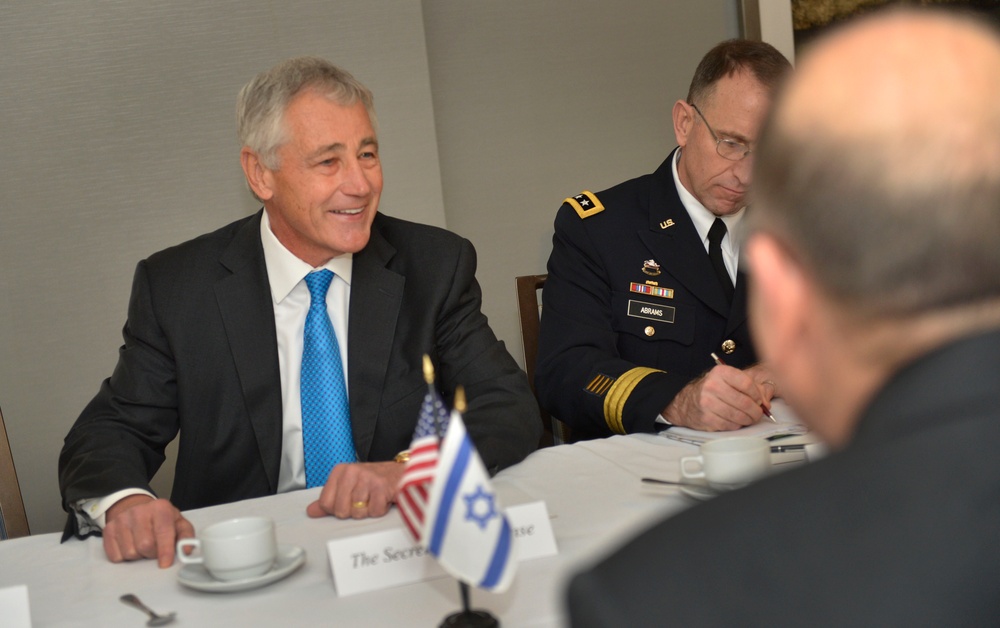 Hagel at the 2013 Halifax International Security Forum