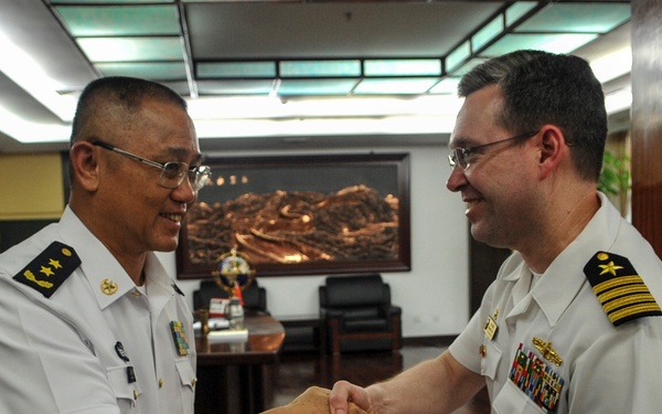 USS Shiloh in Zhanjiang