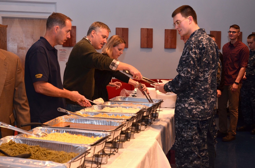 Thanksgiving dinner at NAS Oceana