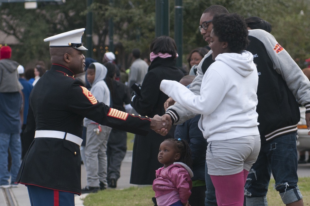 DVIDS Images Marines Participate in Bayou Classic Parade [Image 11