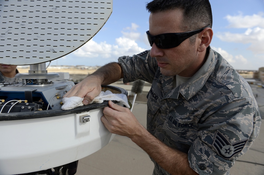 386th EOSS and Doppler forecast the weather