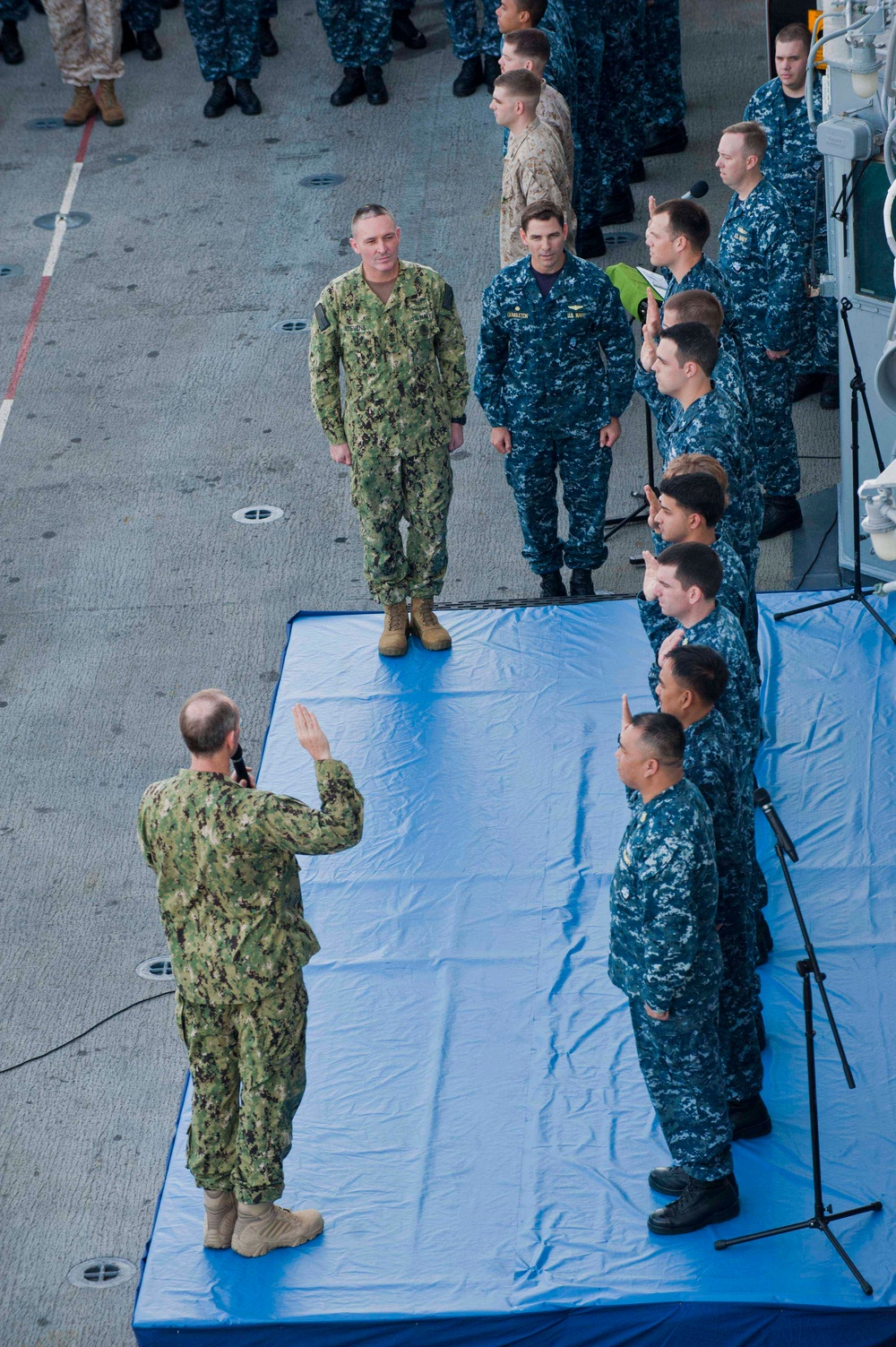 CNO/MCPON visit Boxer