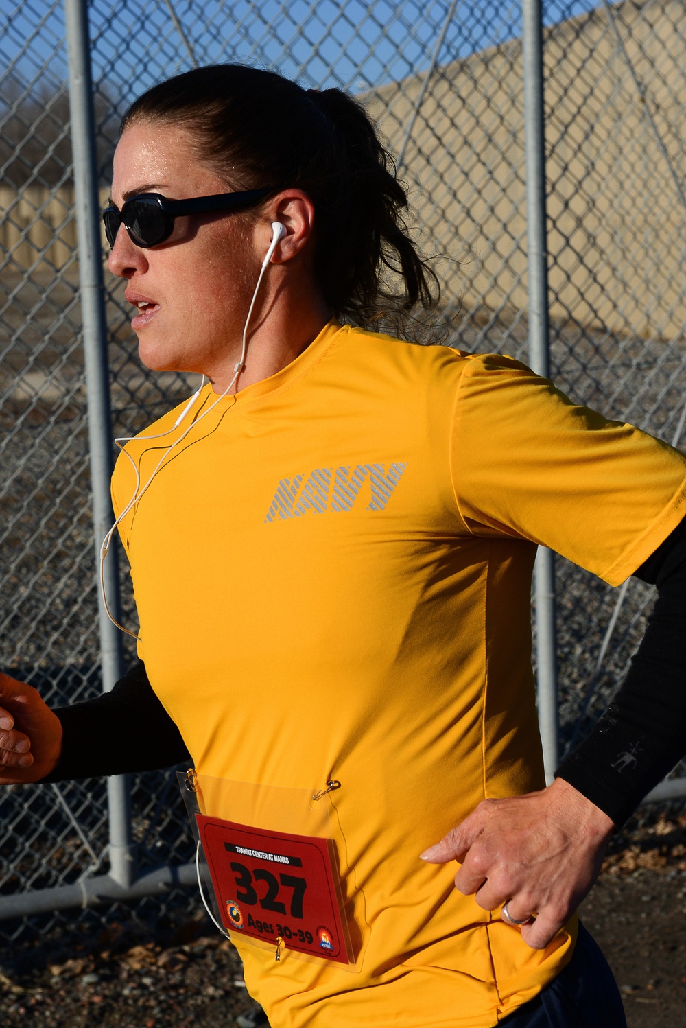 Airman, soldiers trot to Turkey Day finish line
