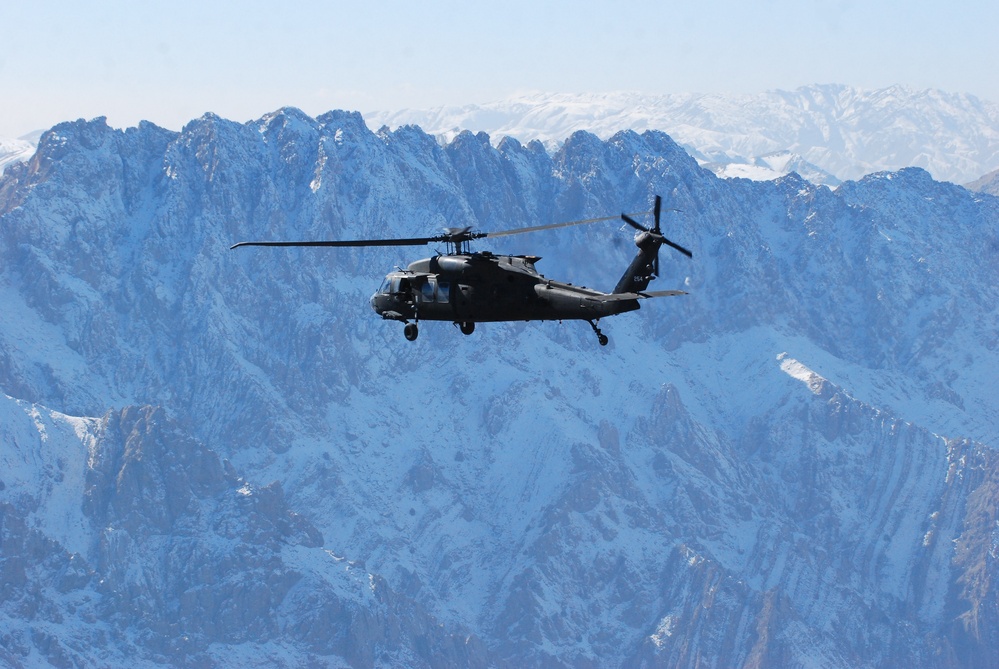 10th Combat Aviation Brigade navigates mountainous terrain