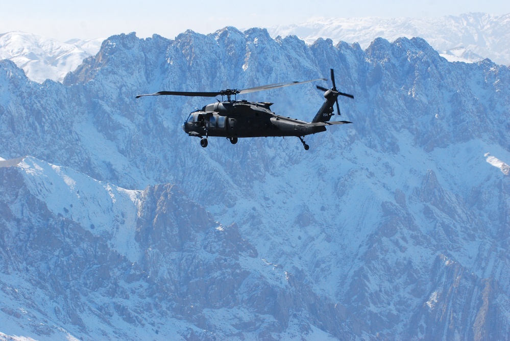 10th Combat Aviation Brigade navigates mountainous terrain