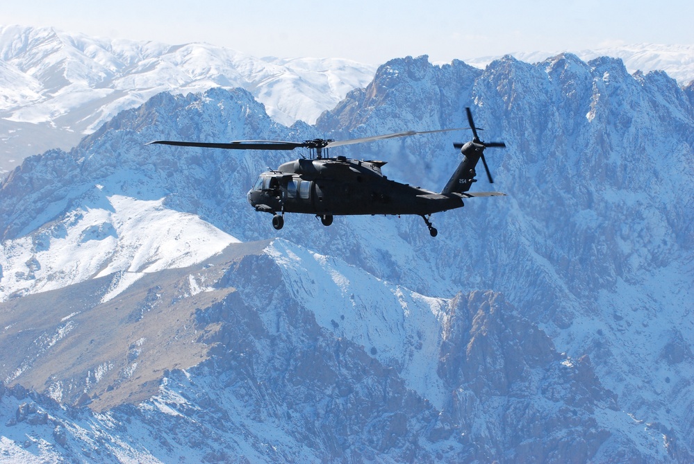 10th Combat Aviation Brigade navigates mountainous terrain