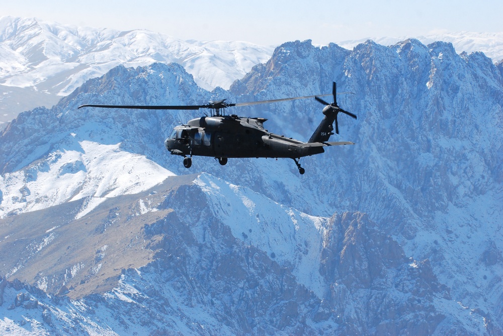 10th Combat Aviation Brigade navigates mountainous terrain