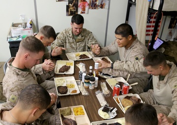 3/7 Marines bond during Thanksgiving