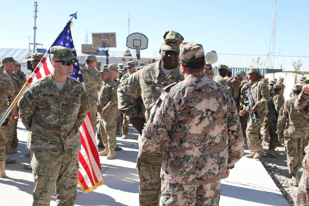 Gen. Austin visits FOB Apache